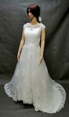 Svatební šaty .5532-půjčení,velikost 42-46.