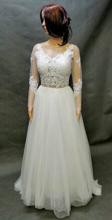 Svatební šaty .8912-půjčení,velikost 36-38.