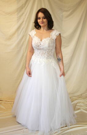 Svatební šaty.1003-půjčení,velikost42.